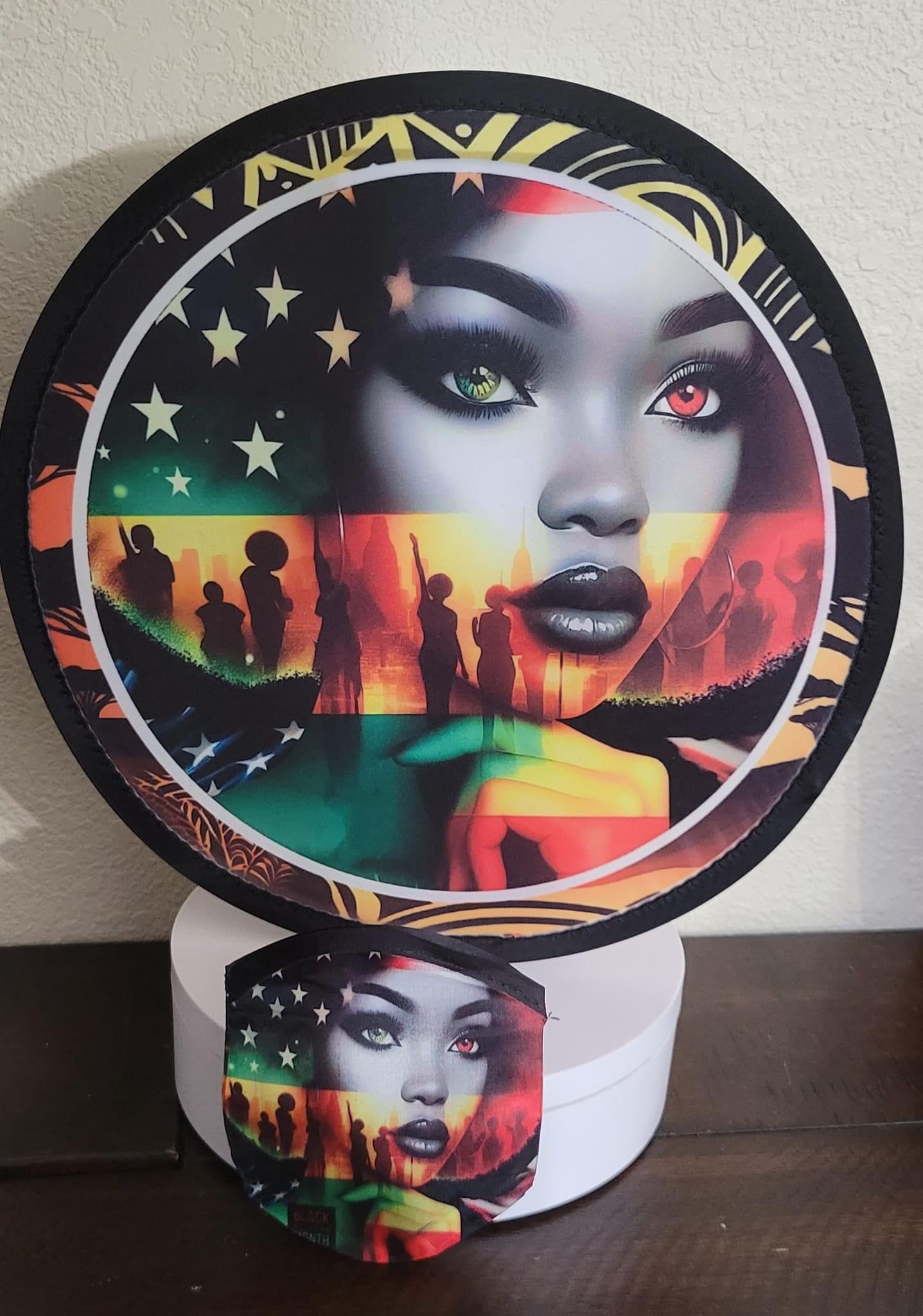 Foldable fan with pouch